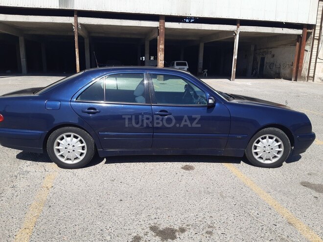 Mercedes E 270 1999, 457,770 km - 2.7 l - Bakı