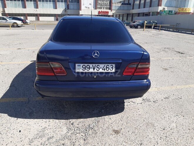 Mercedes E 270 1999, 457,770 km - 2.7 l - Bakı