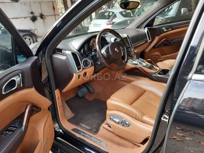 Porsche Cayenne Turbo 2010, 105,000 km - 4.8 л - Bakı
