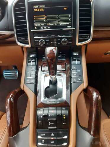 Porsche Cayenne Turbo 2010, 105,000 km - 4.8 л - Bakı
