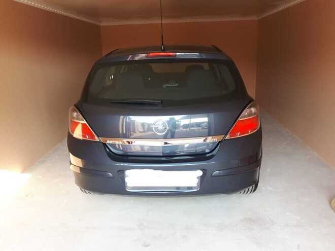 Opel Astra 2009, 198,000 km - 1.3 л - Bakı