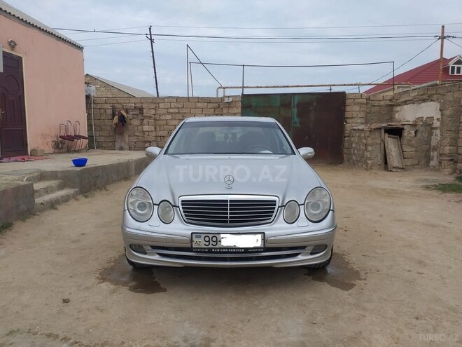 Mercedes E 270 2003, 466,575 km - 2.7 l - Bakı