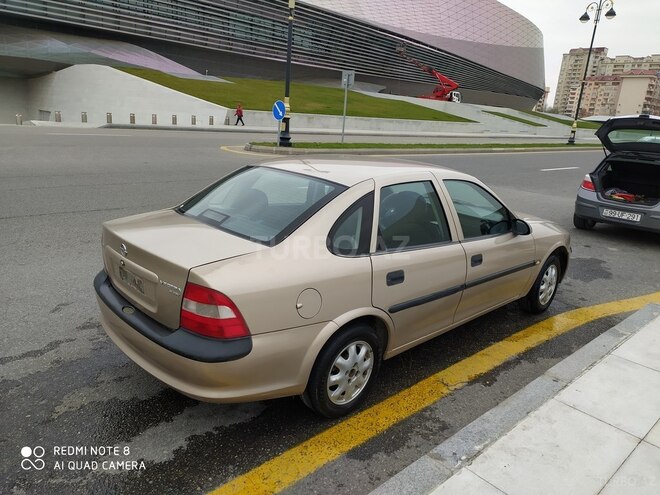 Opel Vectra 1998, 220,000 km - 1.8 l - Bakı