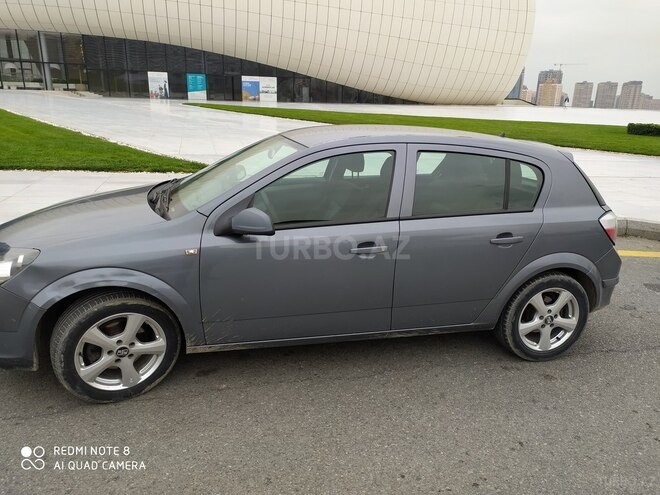 Opel Astra 2005, 205,000 km - 1.3 l - Bakı