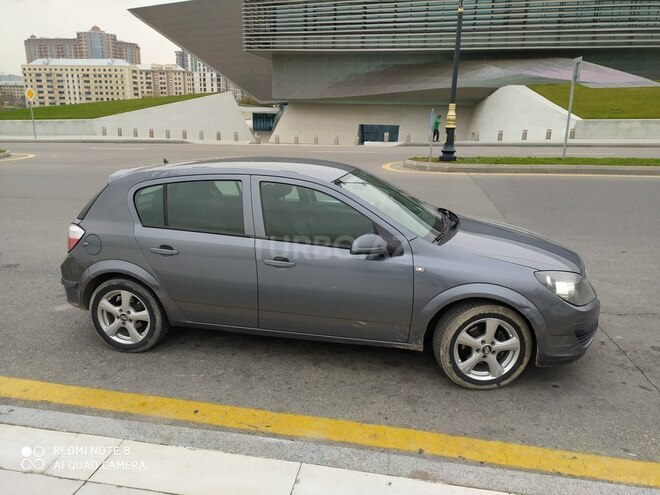Opel Astra 2005, 205,000 km - 1.3 l - Bakı