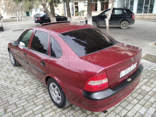 Opel Vectra 1996, 278,000 km - 1.6 л - Sumqayıt