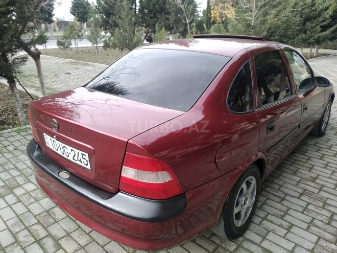 Opel Vectra 1996, 278,000 km - 1.6 л - Sumqayıt