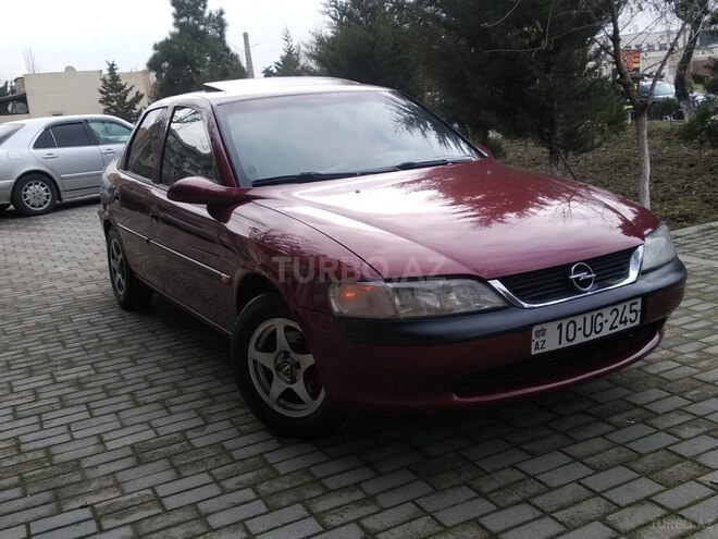 Opel Vectra 1996, 278,000 km - 1.6 л - Sumqayıt