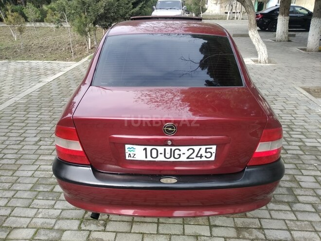 Opel Vectra 1996, 278,000 km - 1.6 л - Sumqayıt