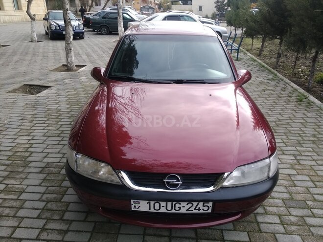 Opel Vectra 1996, 278,000 km - 1.6 л - Sumqayıt