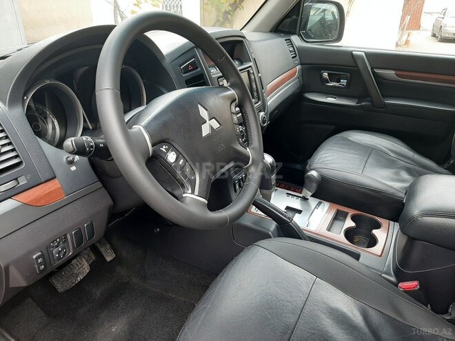Mitsubishi Pajero 2008, 191,000 km - 3.2 l - Bakı