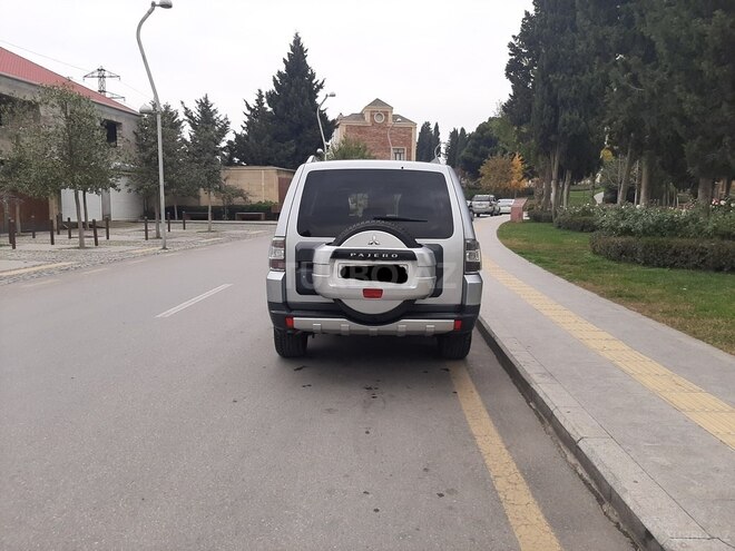 Mitsubishi Pajero 2008, 191,000 km - 3.2 l - Bakı