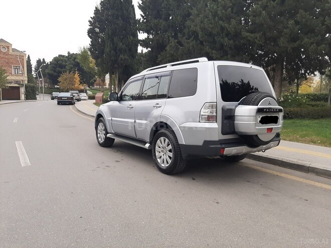 Mitsubishi Pajero 2008, 191,000 km - 3.2 l - Bakı