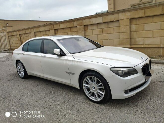 BMW 750 2009, 152,000 km - 4.4 л - Bakı