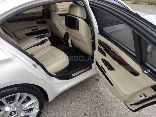 BMW 750 2009, 152,000 km - 4.4 л - Bakı