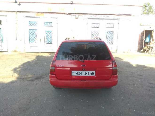 Ford Escort 1998, 300,000 km - 1.6 l - Bakı