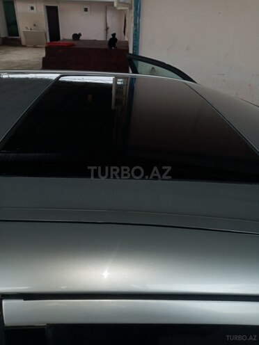 Mercedes E 230 1997, 345,556 km - 2.3 l - Saatlı
