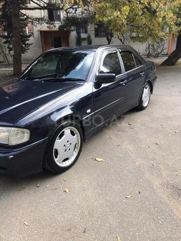 Mercedes C 200 1997, 422,000 km - 2.0 l - Bakı