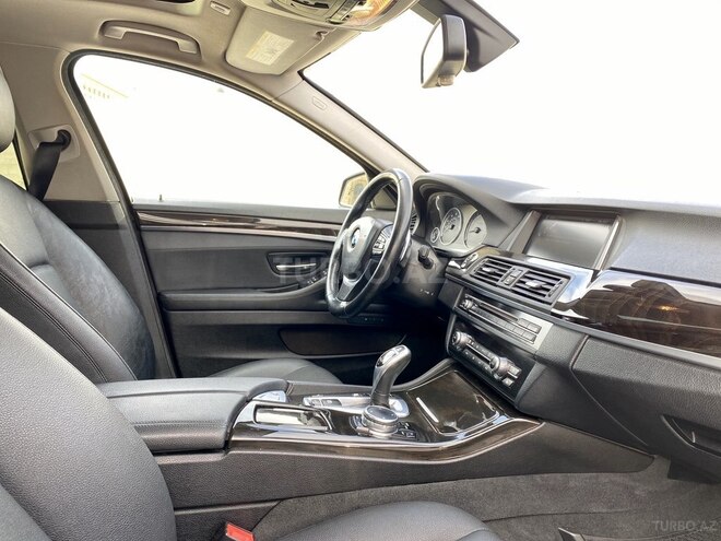BMW 528 2015, 102,000 km - 2.0 л - Bakı