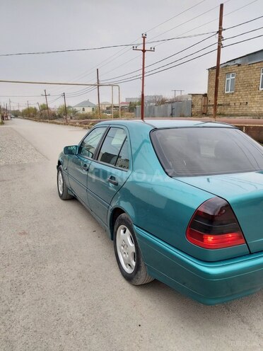 Mercedes C 220 1997, 385,450 km - 2.2 l - Bakı