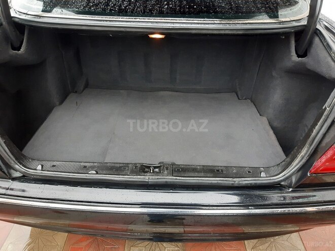 Mercedes E 270 2000, 330,475 km - 2.7 l - Bakı