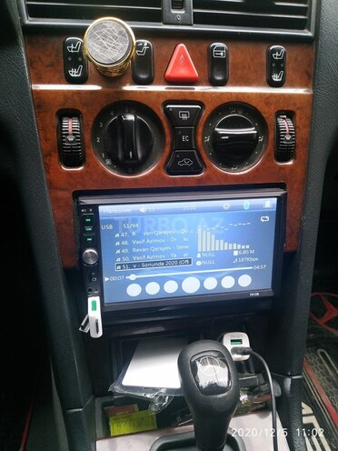 Mercedes C 220 1995, 235,000 km - 2.2 l - Bakı