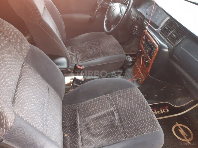 Opel Vectra 1996, 555,500 km - 1.8 l - Xaçmaz