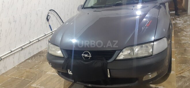 Opel Vectra 1996, 305,000 km - 2.0 л - Bakı
