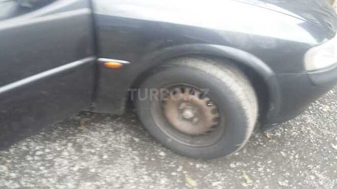 Opel Vectra 1998, 500,000 km - 1.8 l - Zaqatala