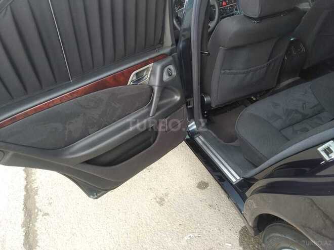 Mercedes E 230 1997, 258,000 km - 2.3 l - Sumqayıt