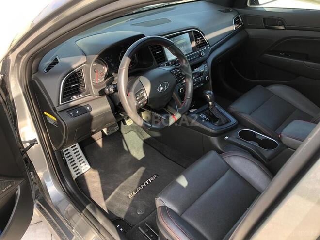 Hyundai Elantra 2017, 11,130 km - 2.0 л - Bakı