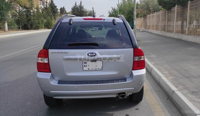 Kia Sportage 2008, 120,000 km - 2.0 l - Bakı