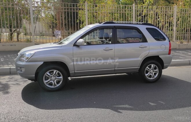 Kia Sportage 2008, 120,000 km - 2.0 l - Bakı