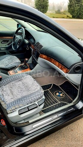 BMW 525 1997, 300,000 km - 2.5 l - Gəncə