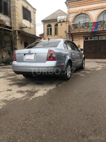 Volkswagen Passat 2003, 282,439 km - 1.8 l - Bakı