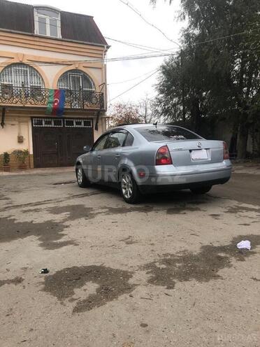 Volkswagen Passat 2003, 282,439 km - 1.8 l - Bakı