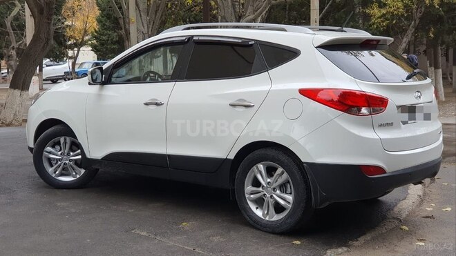 Hyundai ix35 2011, 134,800 km - 2.0 l - Sumqayıt