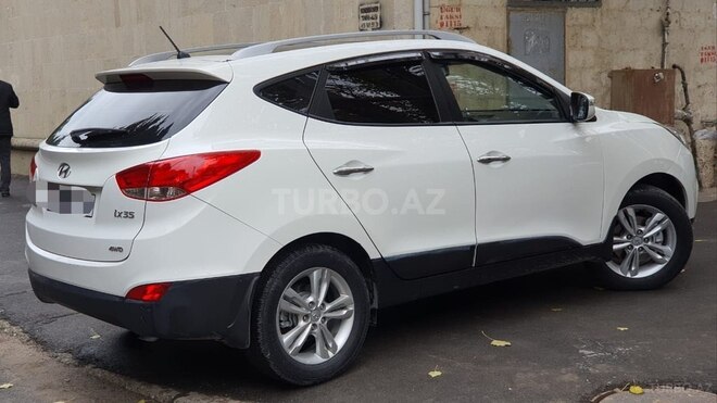 Hyundai ix35 2011, 134,800 km - 2.0 l - Sumqayıt