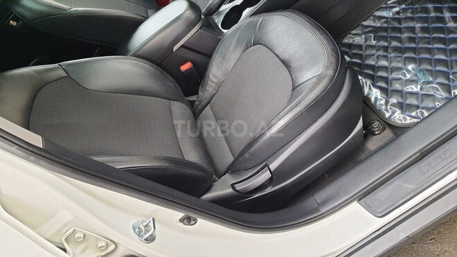 Hyundai ix35 2011, 134,800 km - 2.0 l - Sumqayıt