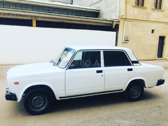 LADA (VAZ) 2107 2009, 100,000 km - 1.5 л - Gəncə