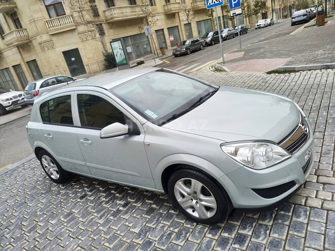 Opel Astra 2009, 179,000 km - 1.3 l - Bakı
