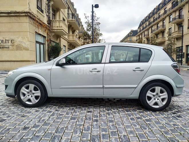 Opel Astra 2009, 179,000 km - 1.3 l - Bakı