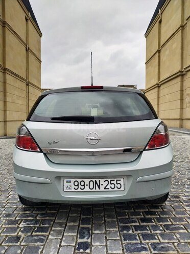 Opel Astra 2009, 179,000 km - 1.3 l - Bakı