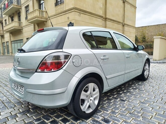 Opel Astra 2009, 179,000 km - 1.3 l - Bakı