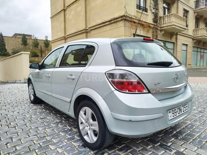 Opel Astra 2009, 179,000 km - 1.3 l - Bakı