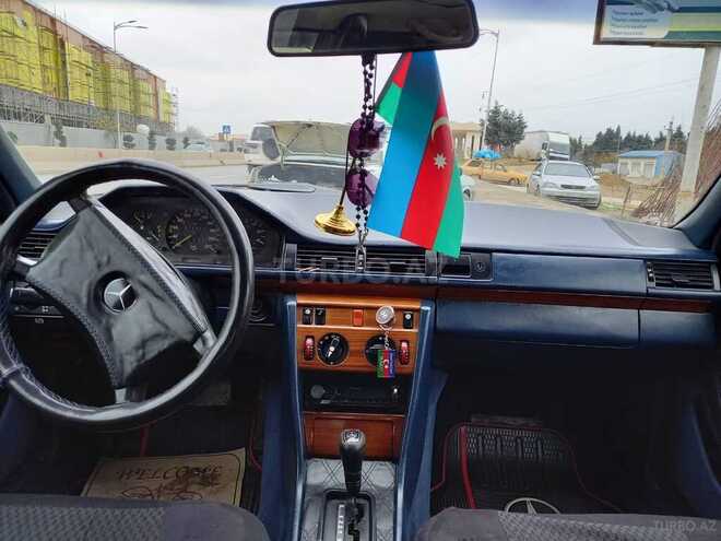 Mercedes E 250 1991, 473,460 km - 2.5 л - Bakı