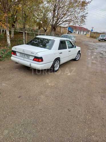 Mercedes E 250 1991, 473,460 km - 2.5 л - Bakı