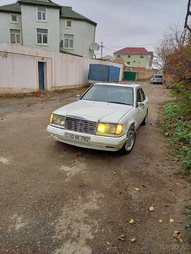 Mercedes E 250 1991, 473,460 km - 2.5 л - Bakı