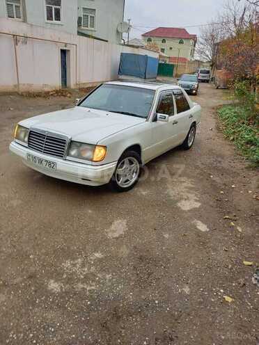 Mercedes E 250 1991, 473,460 km - 2.5 л - Bakı