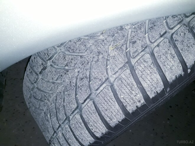 Mercedes E 320 2000, 215,000 km - 3.2 л - Bərdə